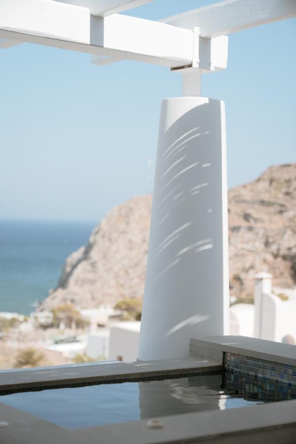فندق Mon Signor (Adults Only) Kamári المظهر الخارجي الصورة